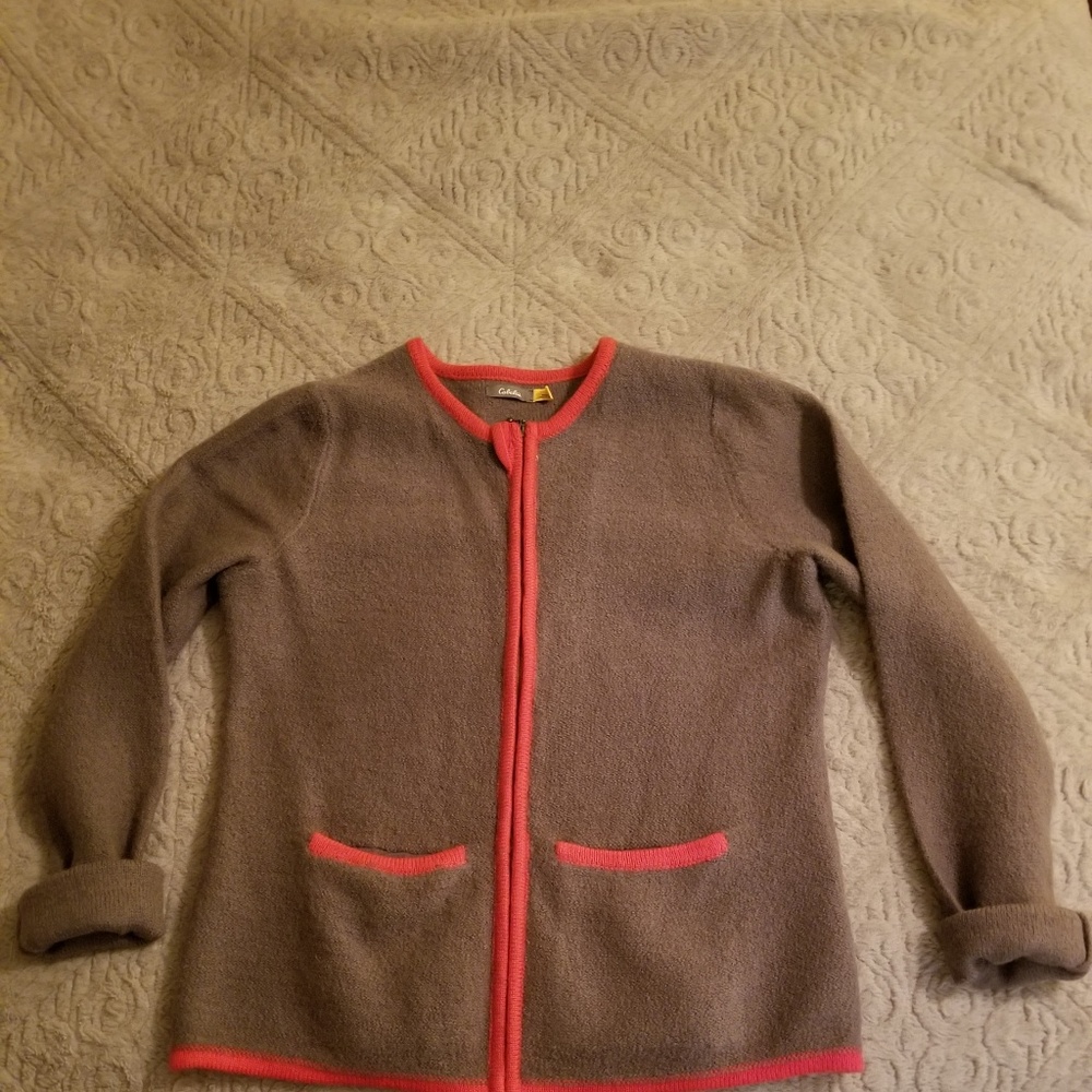 Cabela's Wool Sweater Jacket Size Medium NWOT